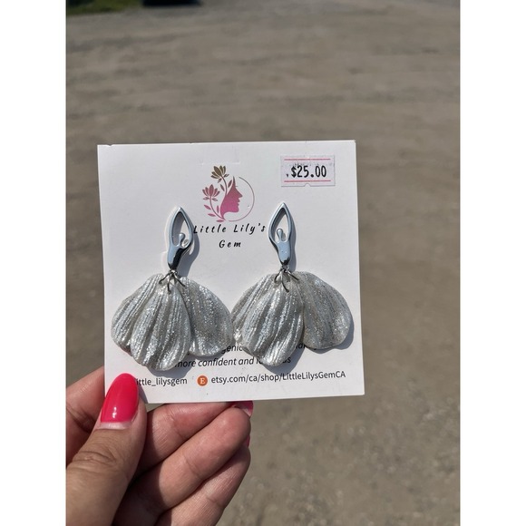 Handmade  Polymer Clay   Dangle Earrings Dancer - Picture 9 of 13